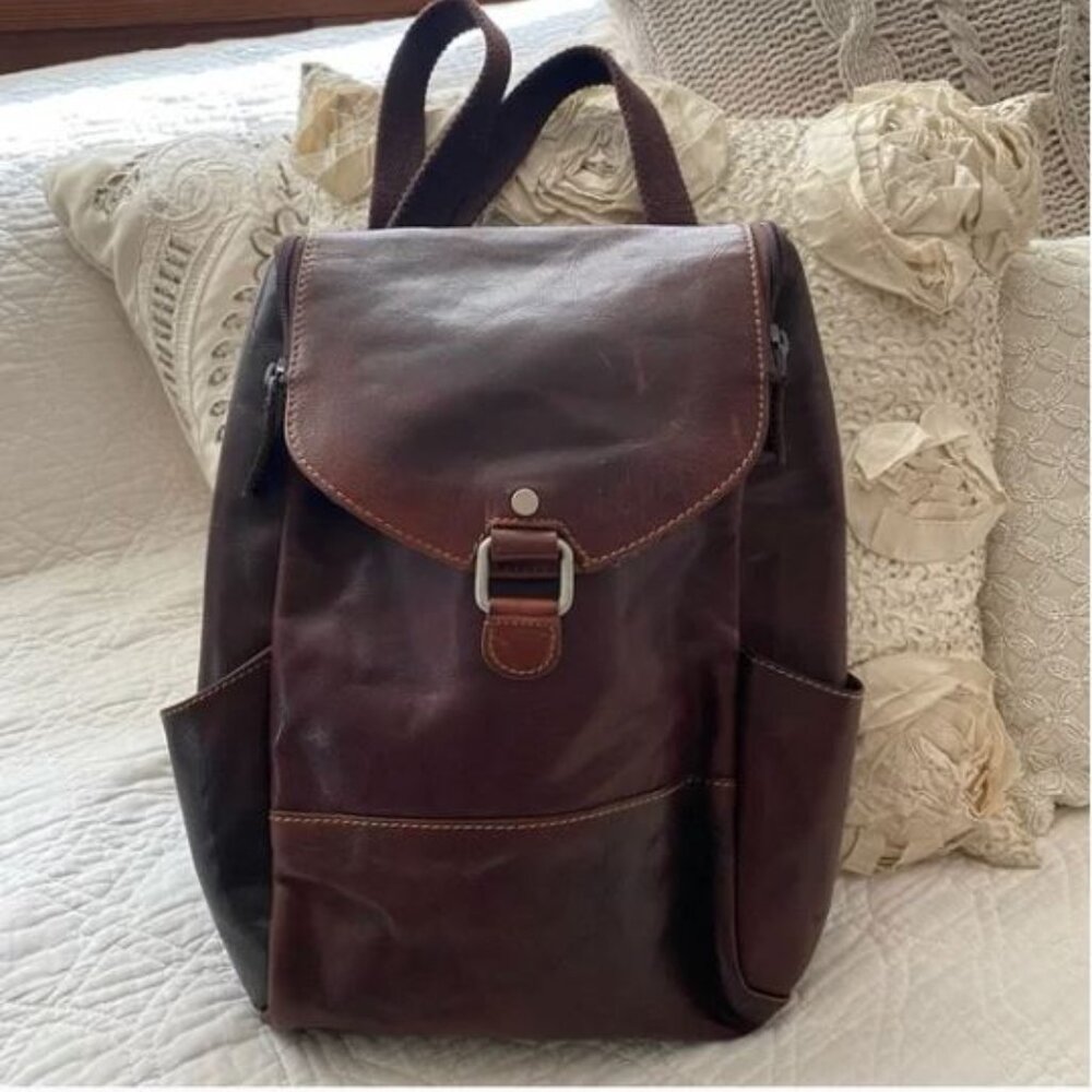 Jack Georges Voyager Collection Brown Leather Backpack Crossbody Convertible Bag